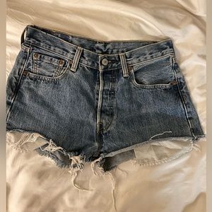 Levi’s 501 straight fit shorts